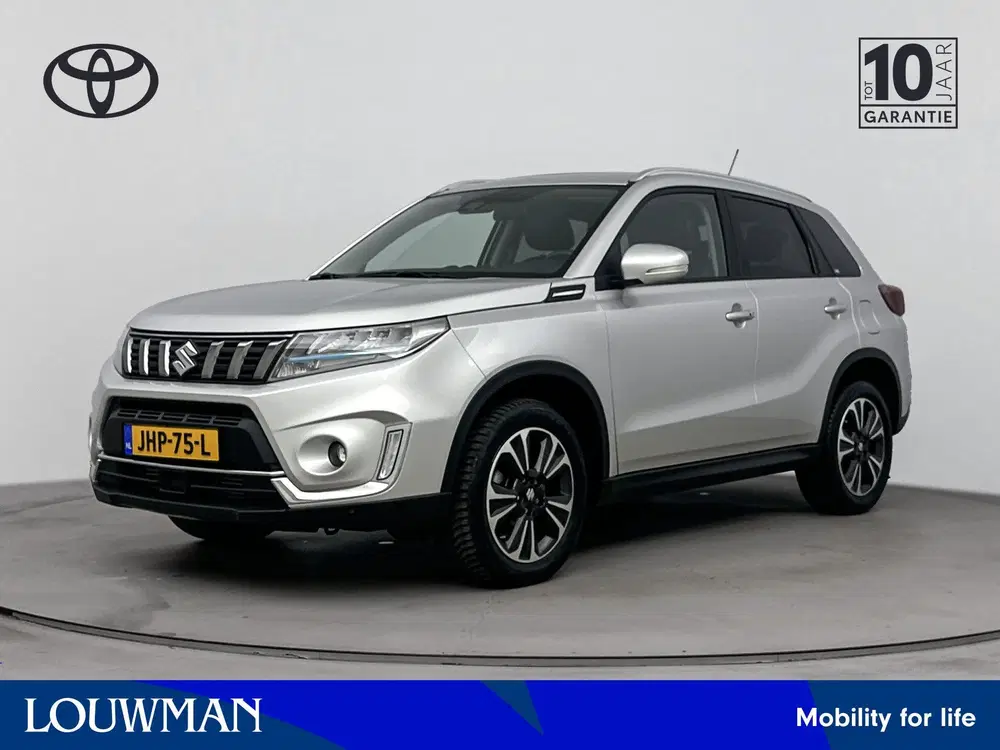 Suzuki Vitara 1.4 Boosterjet Style Smart Hybrid uit 2024