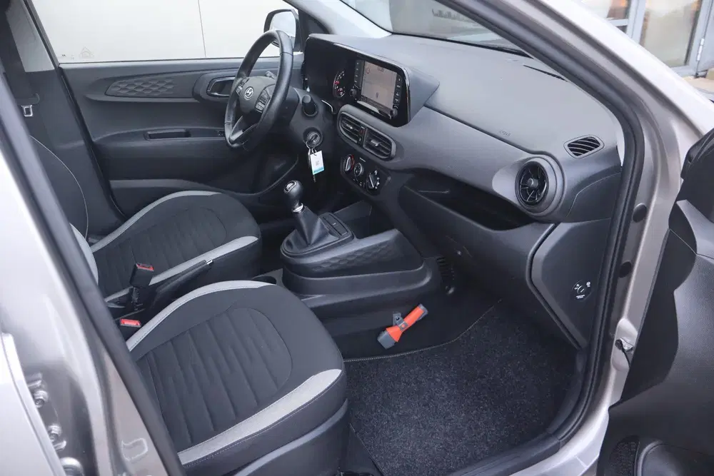 Hyundai i10 1.0 Comfort Smart uit 2021, foto 3