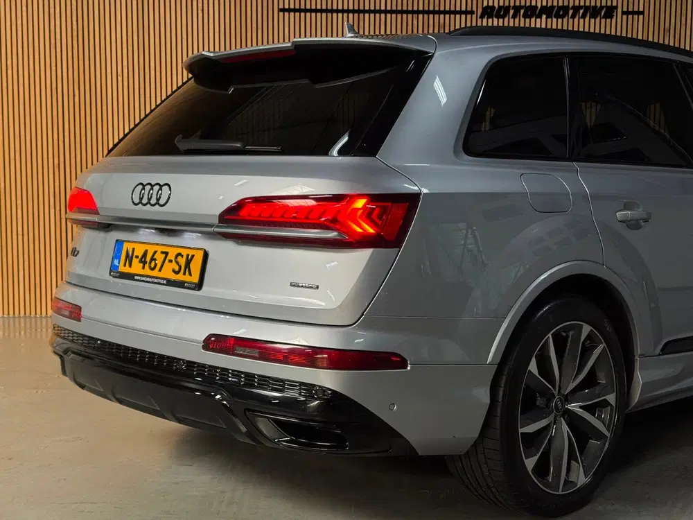 Audi Q7 60 TFSI e quattro S Competition PANO uit 2021, foto 10