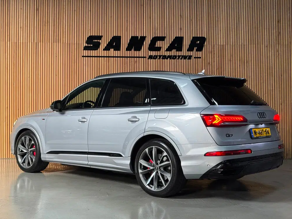 Audi Q7 60 TFSI e quattro S Competition PANO uit 2021, foto 4