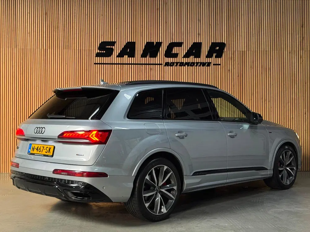 Audi Q7 60 TFSI e quattro S Competition PANO uit 2021, foto 6