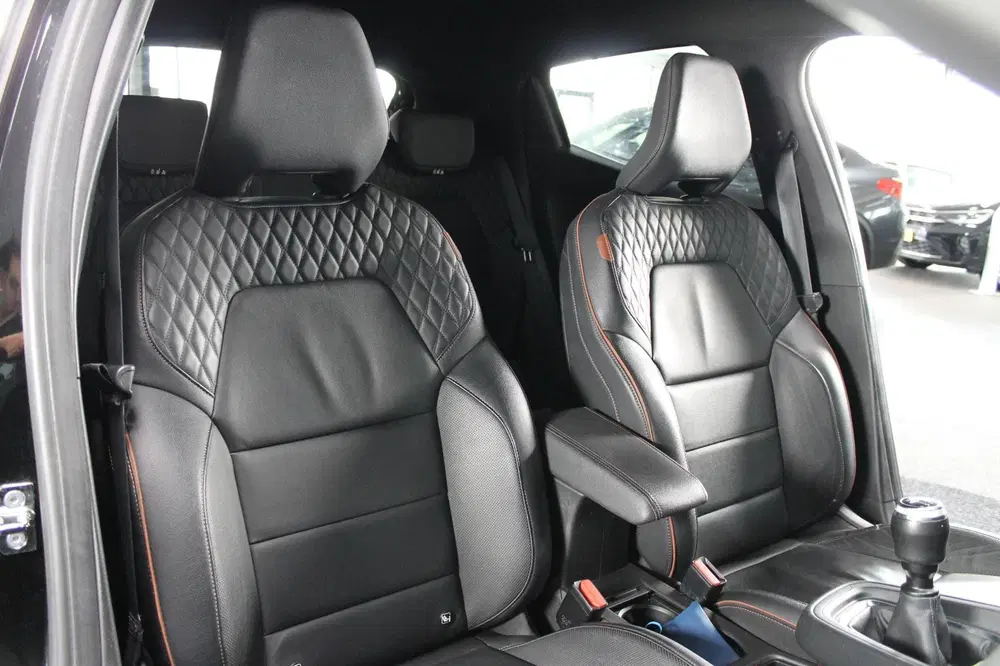 Renault Clio 1.0 TCe Initiale Paris uit 2020, foto 12