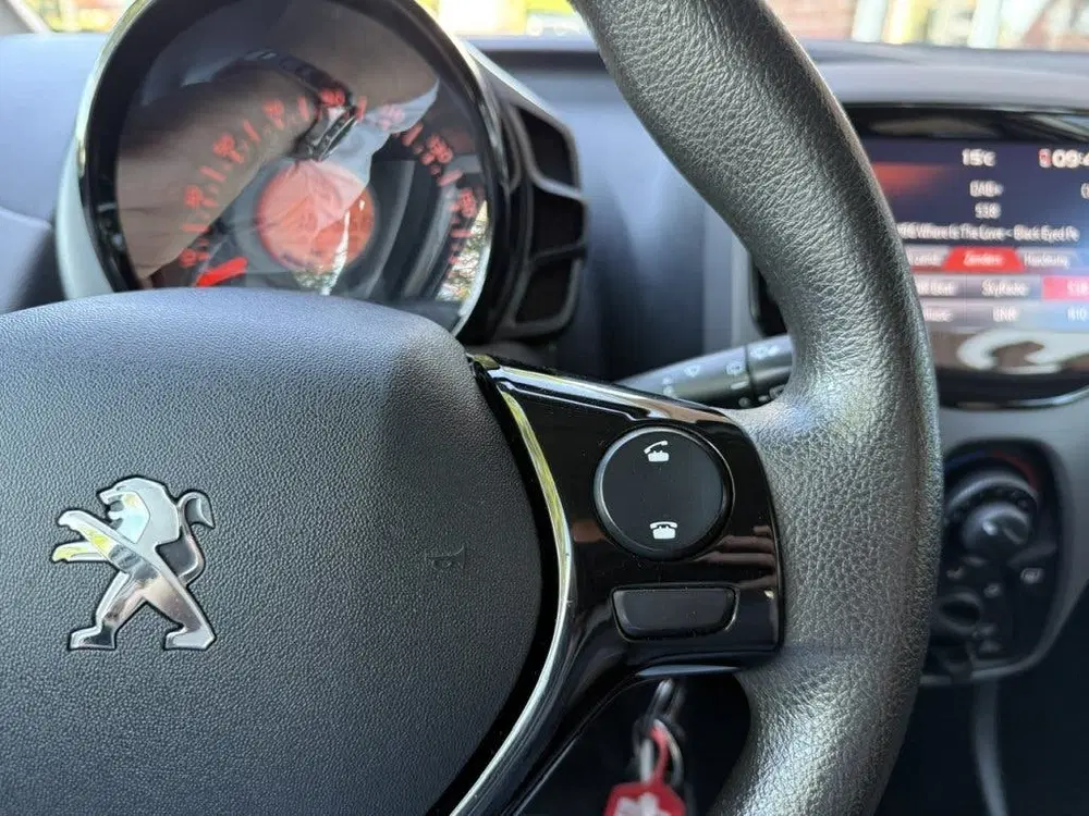 Peugeot 108 1.0 e-VTi Active CARPLAY uit 2021, foto 14