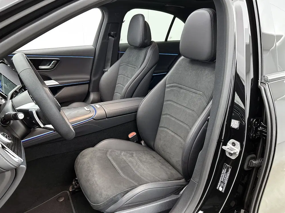 Mercedes-Benz E-Klasse 300 e Business Solution AMG uit 2026, foto 5