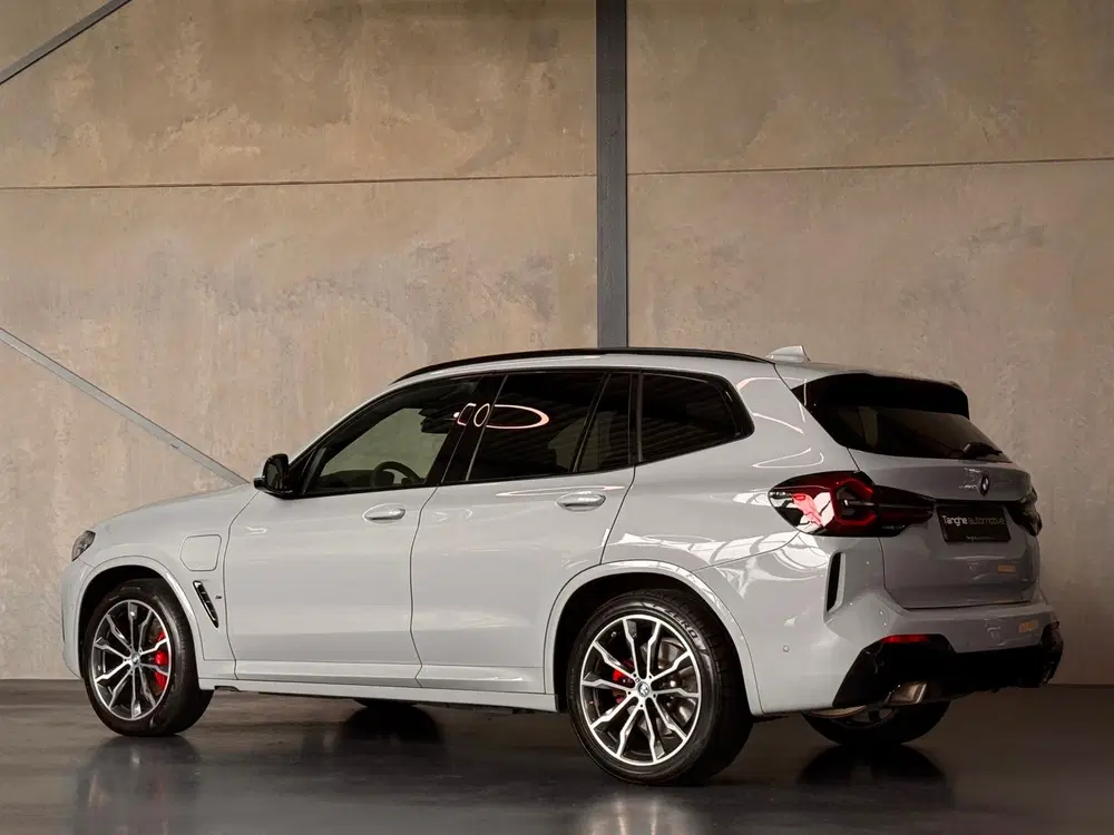 BMW X3 XDrive30e M-Sport uit 2023, foto 3
