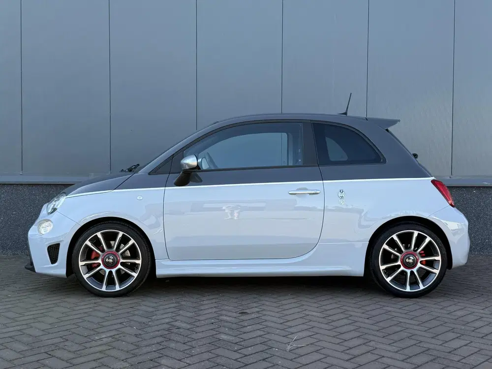 Abarth 595 1.4 T-Jet Turismo 70th Anniversary BEATS uit 2019, foto 7