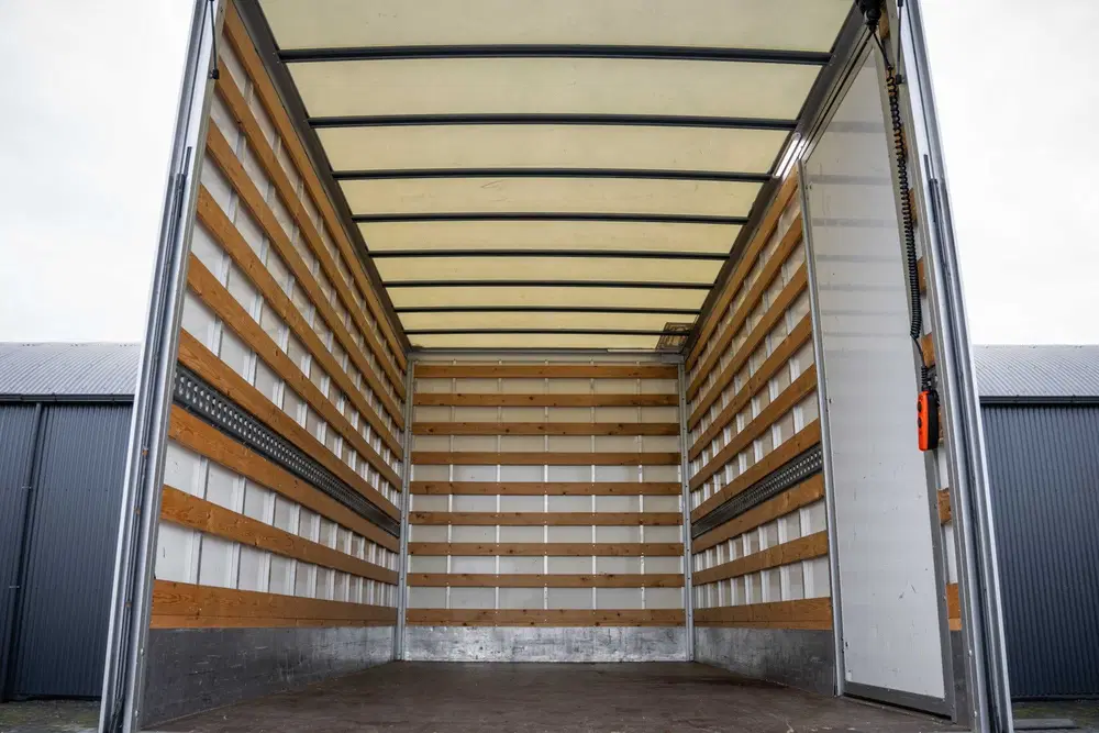 Opel Movano *2.2 D uit 2023, foto 9
