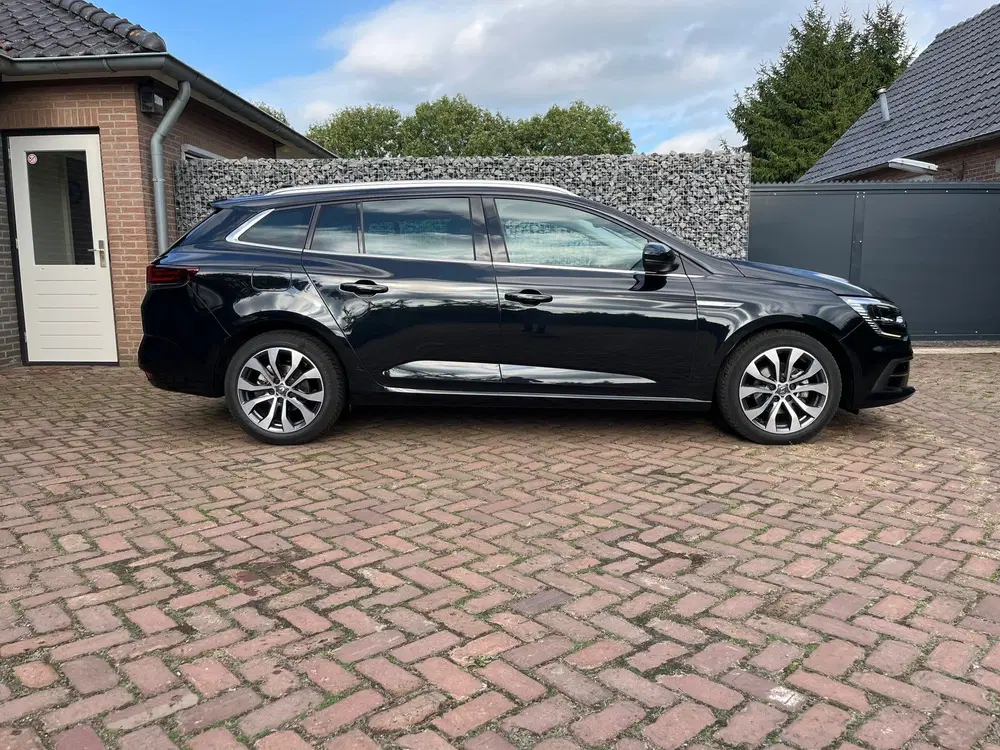 Renault Megane Mégane Estate 1.3 TCe 140 Techno uit 2023, foto 3