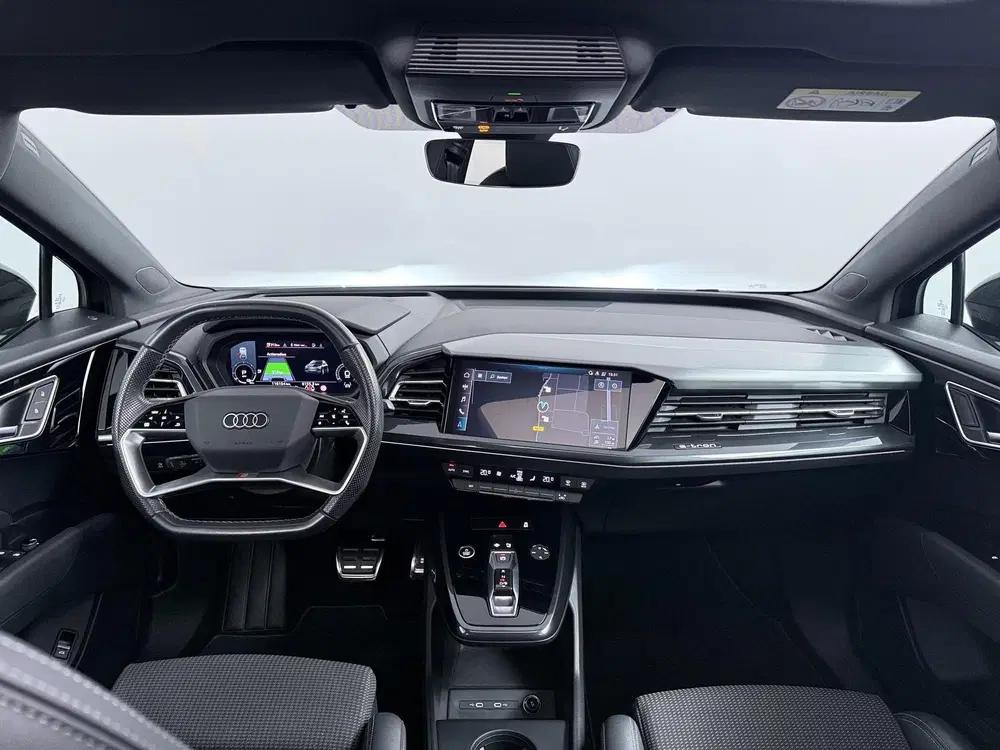 Audi Q4 e-tron 40 S edition 77 kWh uit 2023, foto 11