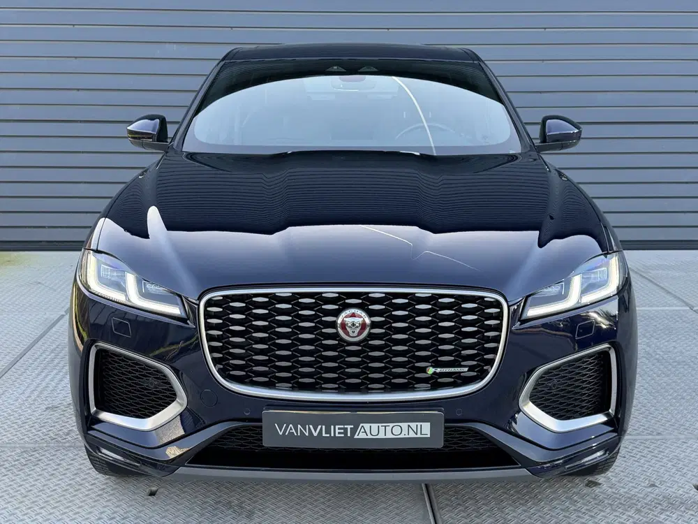 Jaguar F-Pace 2.0 P400e PHEV R-Dynamic SE uit 2022, foto 2