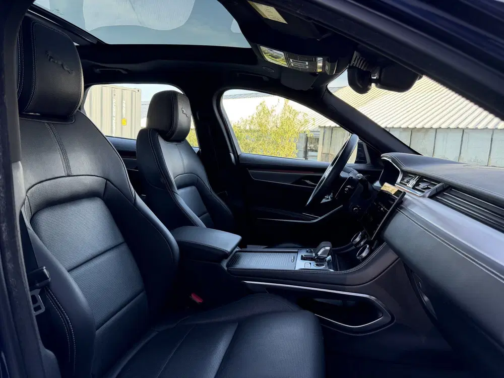 Jaguar F-Pace 2.0 P400e PHEV R-Dynamic SE uit 2022, foto 6