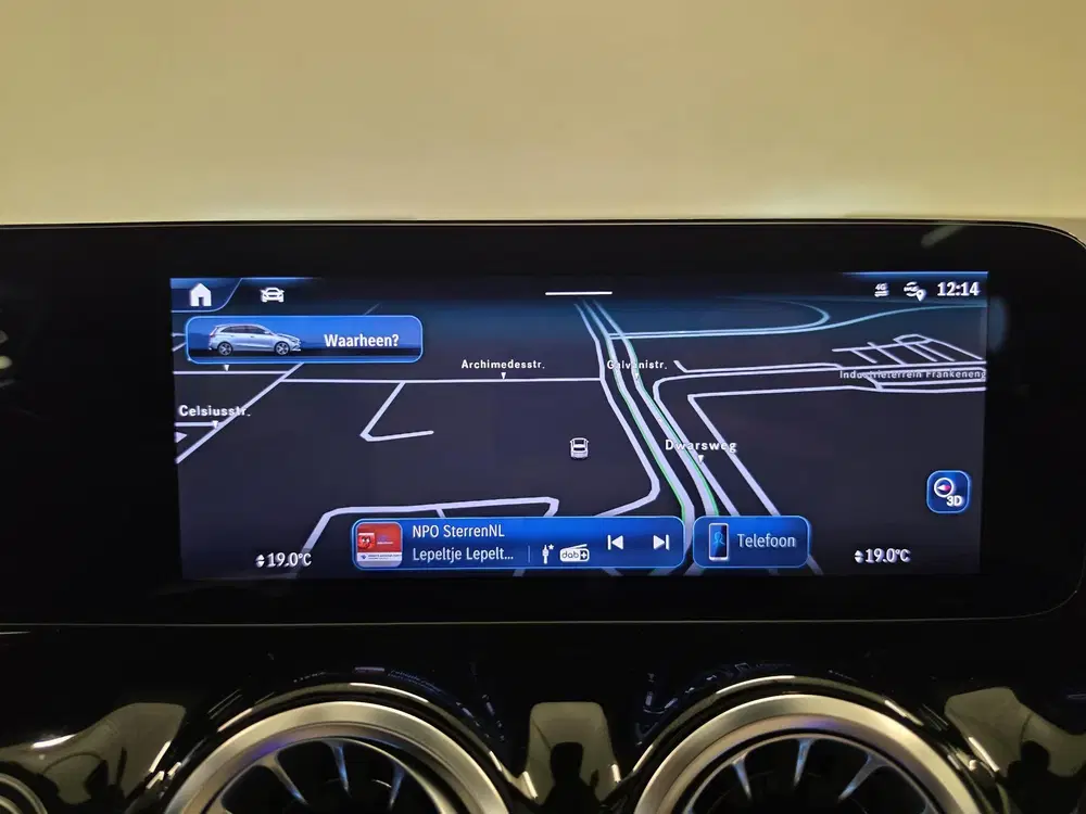 Mercedes-Benz B-Klasse 180 Luxury Line uit 2024, foto 10