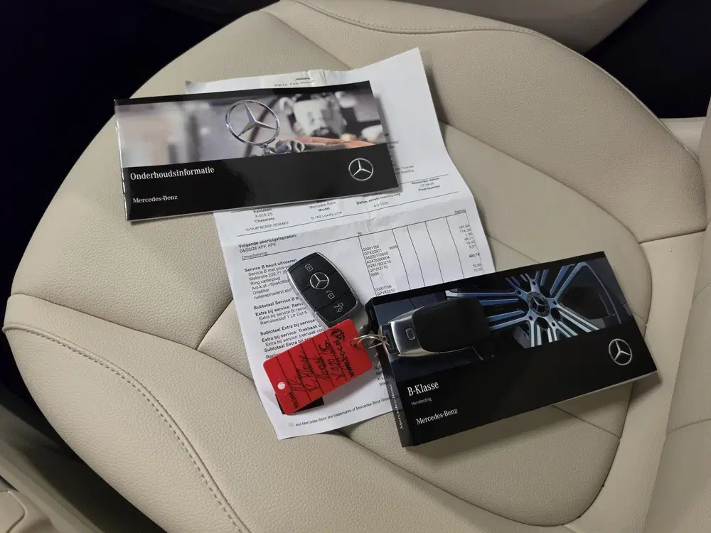 Mercedes-Benz B-Klasse 180 Luxury Line uit 2024, foto 15