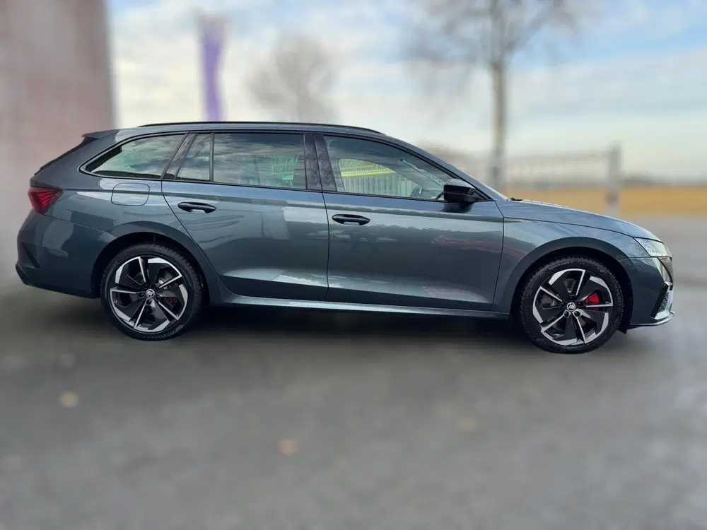 Skoda Octavia 1.4 TSI RS iV PHEV Business SOH 95 uit 2021, foto 9