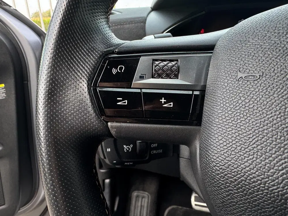 DS Automobiles DS 3 Crossback DS 3 Crossback 1.2 PureTech Business AUTOM uit 2019, foto 14