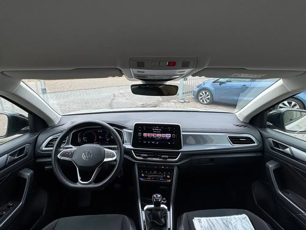 Volkswagen T-Roc 1.0 TSI Style IQ-Light uit 2023, foto 2