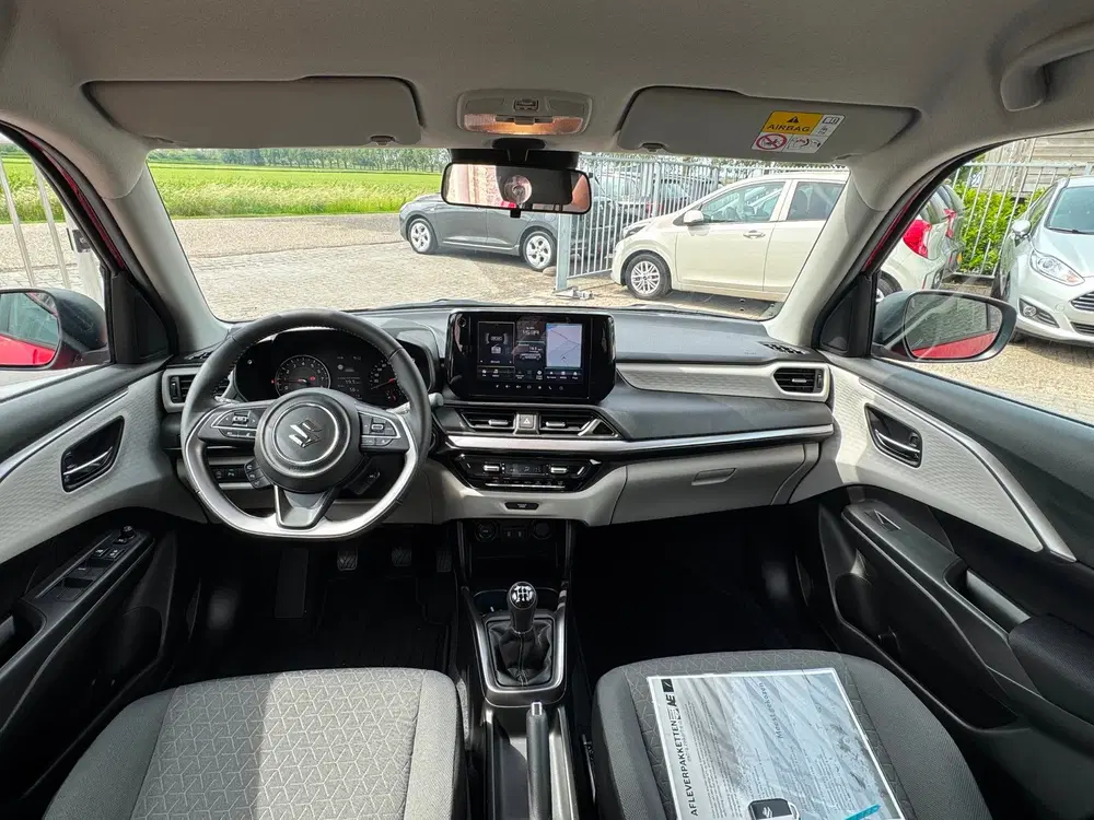 Suzuki Swift 1.2 Select Smart Hybrid CAMERA uit 2026, foto 2