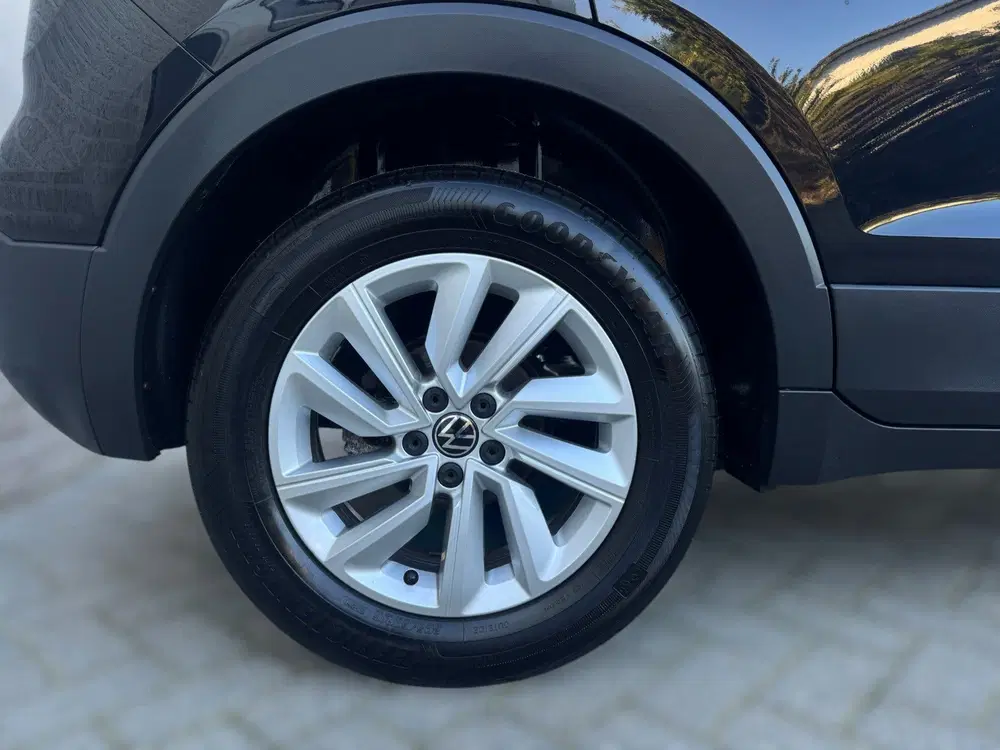Volkswagen T-Cross 1.0 TSI Life CAMERA uit 2022, foto 8