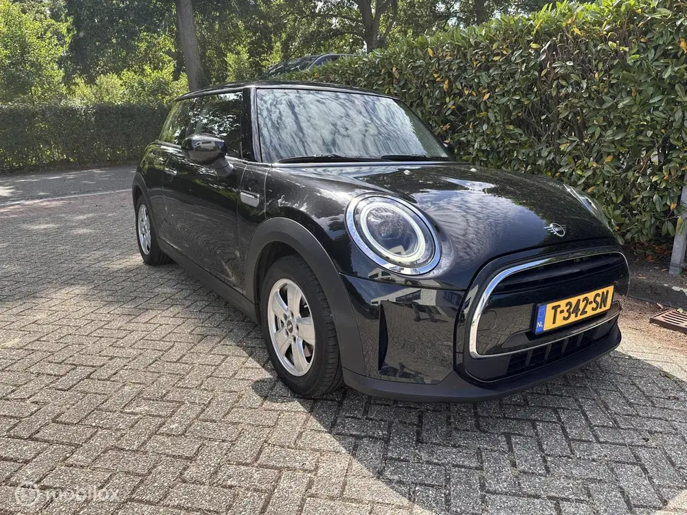 Mini Cooper 1.5 Cooper Essential automaat 2023 uit 2023, foto 4