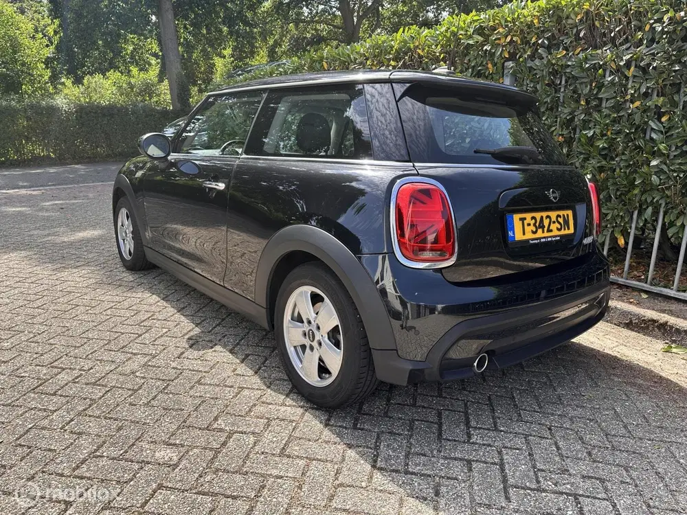 Mini Cooper 1.5 Cooper Essential automaat 2023 uit 2023, foto 7