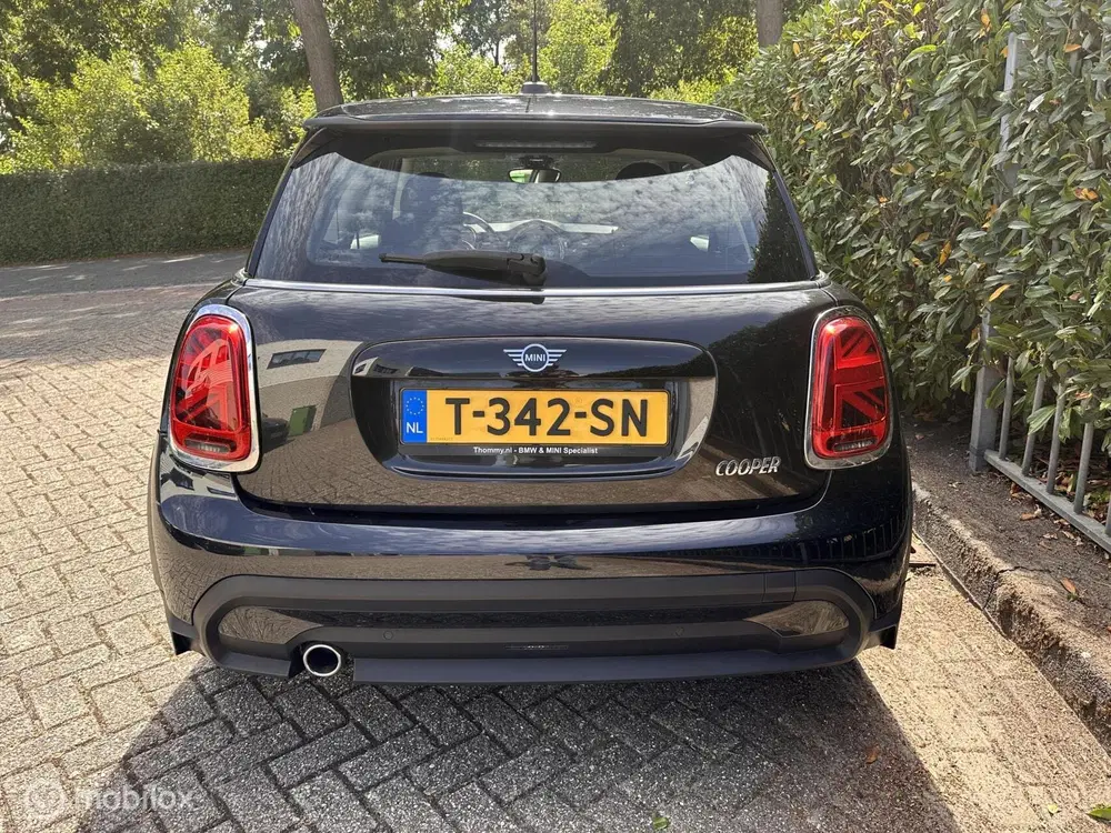 Mini Cooper 1.5 Cooper Essential automaat 2023 uit 2023, foto 8