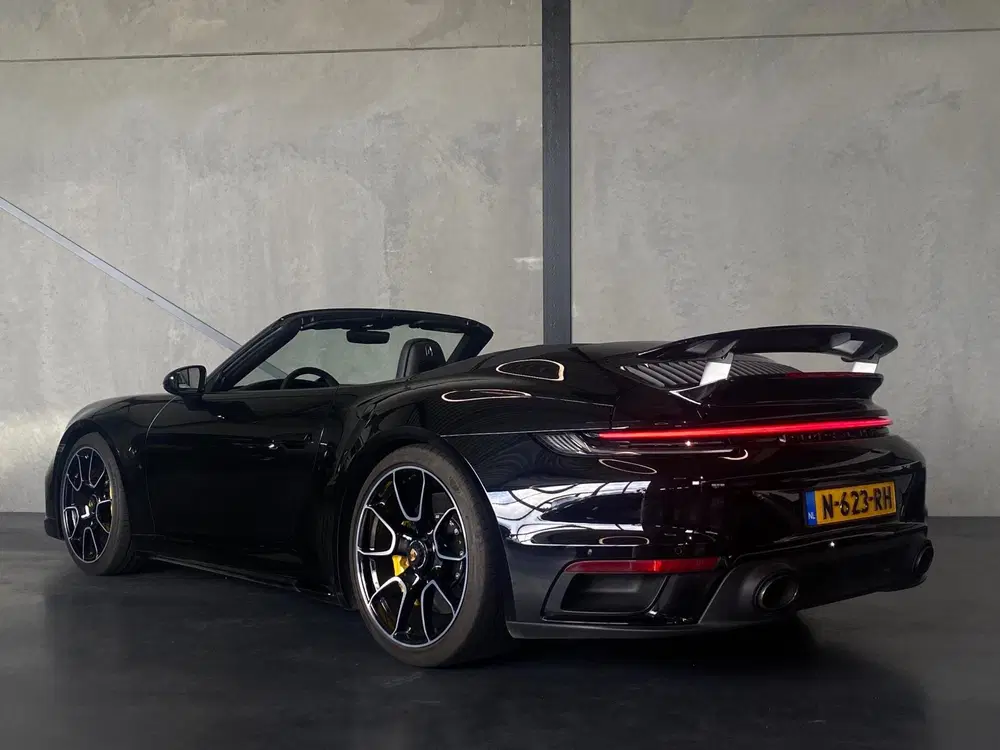 Porsche 911 3.8 Turbo S uit 2021, foto 7