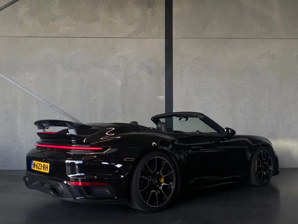 Porsche 911 3.8 Turbo S uit 2021, foto 9