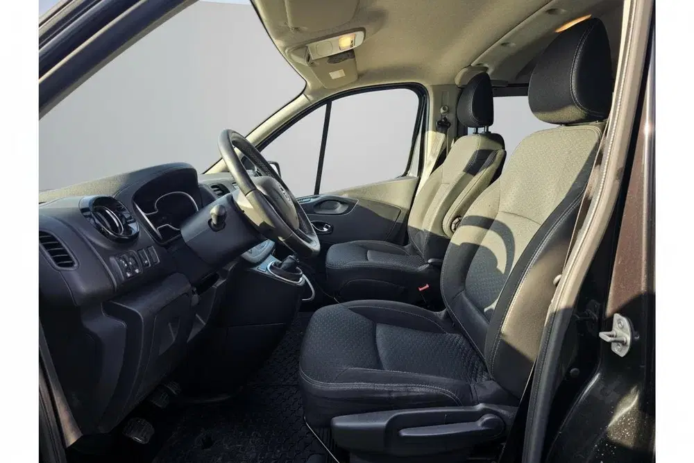 Opel Vivaro 1.6 CDTI L2H1 5 PERS CRUISE CAMERA NAV TRE uit 2019, foto 4