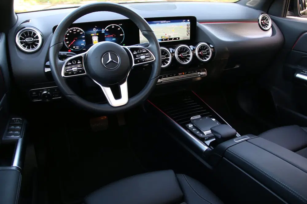 Mercedes-Benz EQA 250+ Business Edition 71 kWh PANO-DAK SOH uit 2023, foto 13