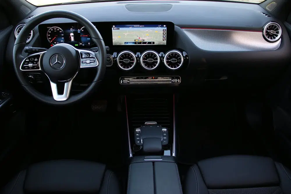 Mercedes-Benz EQA 250+ Business Edition 71 kWh PANO-DAK SOH uit 2023, foto 14