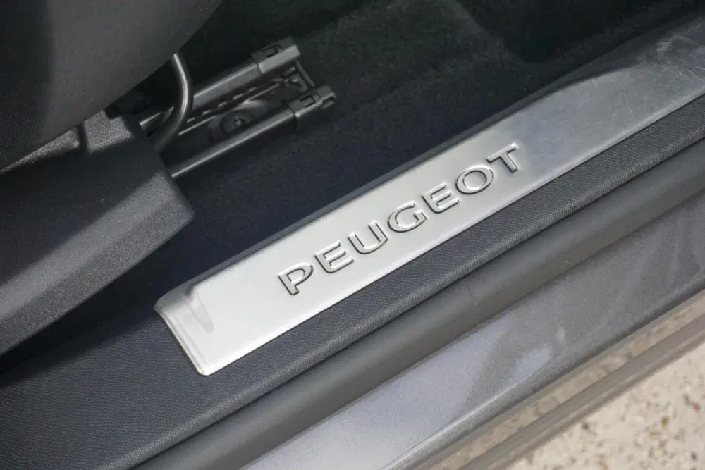 Peugeot 5008 1.2 TURBO 130 GT AUTOMAAT 7-Persoons uit 2023, foto 14