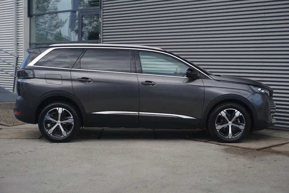 Peugeot 5008 1.2 TURBO 130 GT AUTOMAAT 7-Persoons uit 2023, foto 4
