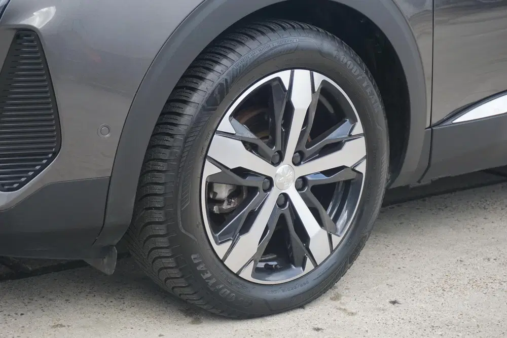 Peugeot 5008 1.2 TURBO 130 GT AUTOMAAT 7-Persoons uit 2023, foto 9