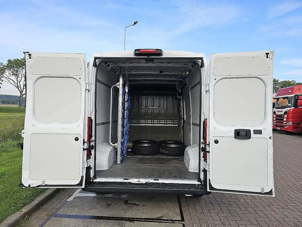 Opel Movano 2.2D 140 S&S L2H2 3.5t Cruise control uit 2024, foto 7