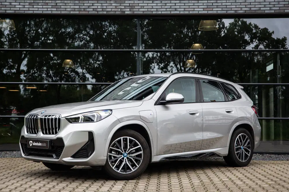 BMW X1 xDrive25e M-sport uit 2025, foto 7