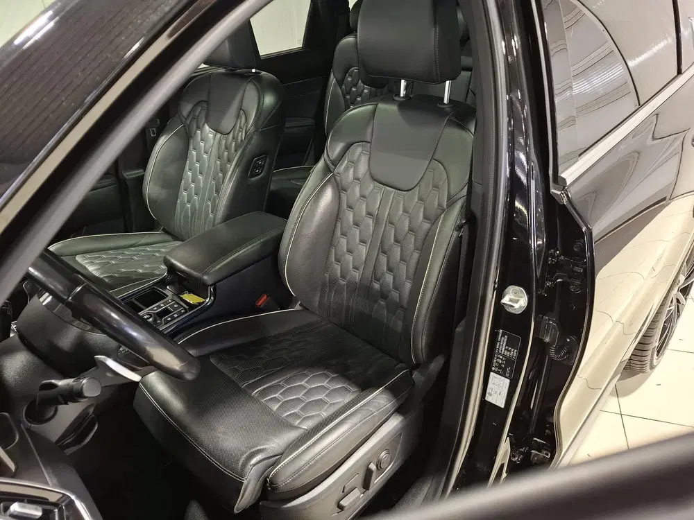 Kia Sorento 1.6 T-GDI Plug-in Hybrid 4WD ExecutiveLine uit 2021, foto 14