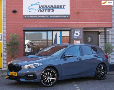 BMW 1-serie 118i Executive. sport.navi.sportstoel.vitu uit 2021