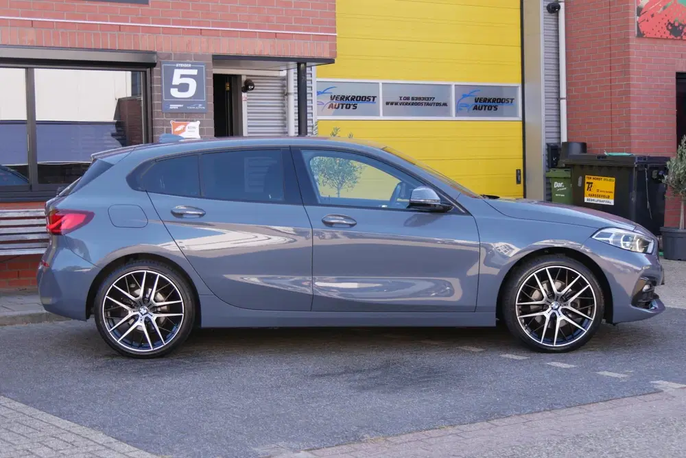BMW 1-serie 118i Executive. sport.navi.sportstoel.vitu uit 2021, foto 10