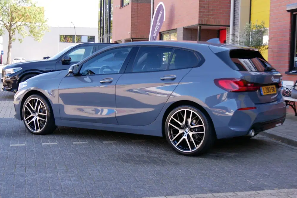 BMW 1-serie 118i Executive. sport.navi.sportstoel.vitu uit 2021, foto 5