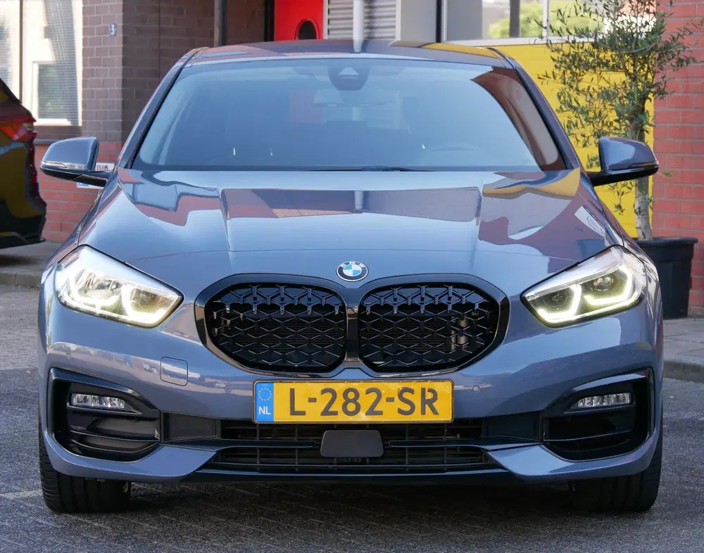BMW 1-serie 118i Executive. sport.navi.sportstoel.vitu uit 2021, foto 8