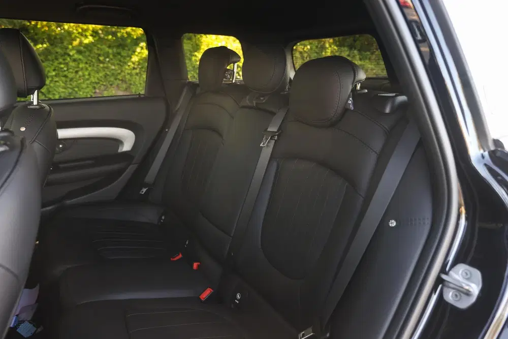 Mini Clubman Cooper S Automaat uit 2023, foto 12