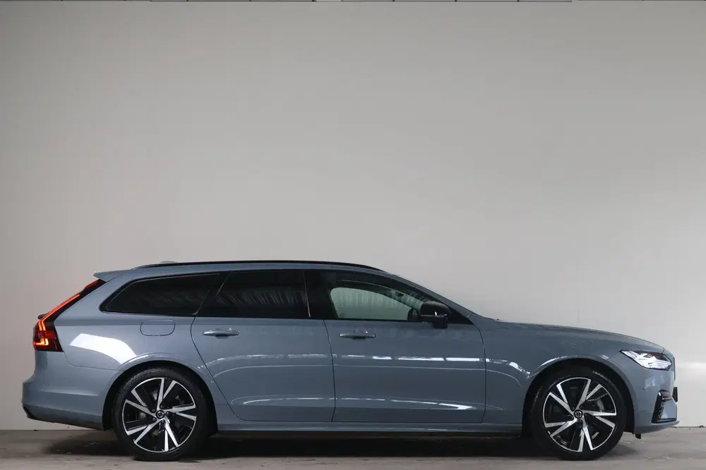 Volvo V90 2.0 T6 Plug-in hybrid AWD Plus Bright uit 2023, foto 12