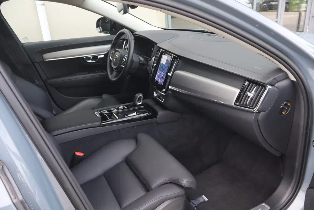Volvo V90 2.0 T6 Plug-in hybrid AWD Plus Bright uit 2023, foto 3