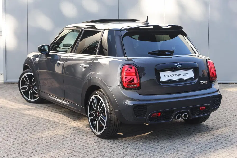 Mini Hatchback Cooper S Hammersmith Automaat uit 2021, foto 2