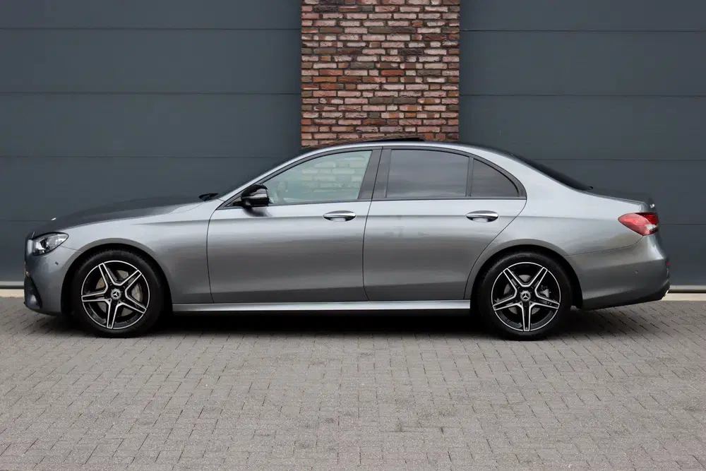 Mercedes-Benz E-Klasse 200 AMG Line uit 2021, foto 9