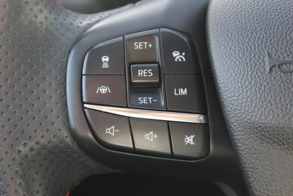 Ford Kuga 2.5-225pk PHEV ST-Line X. Hybride rijden v uit 2023, foto 12