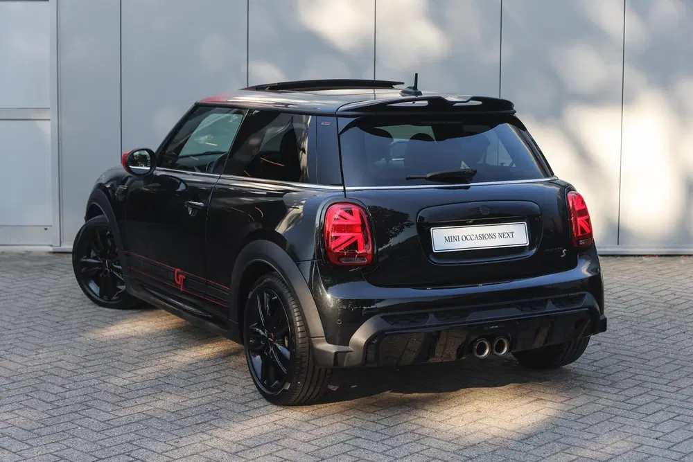 Mini Hatchback Cooper S Rockingham GT Automaat uit 2024, foto 2
