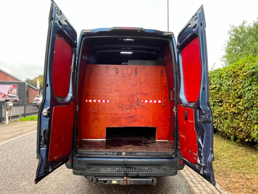Iveco Daily 35S18 3.0 Hi Matic Autom uit 2020, foto 15