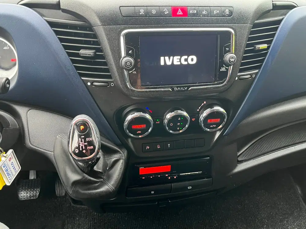 Iveco Daily 35S18 3.0 Hi Matic Autom uit 2020, foto 6