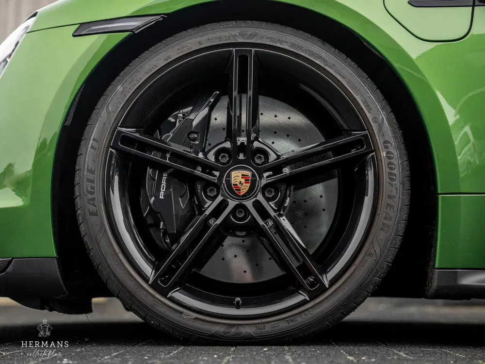 Porsche Taycan Sport Turismo Turbo S 93 kWh uit 2022, foto 12